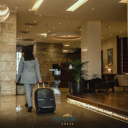 Highcrest Hotel スレイマニヤ エクステリア 写真